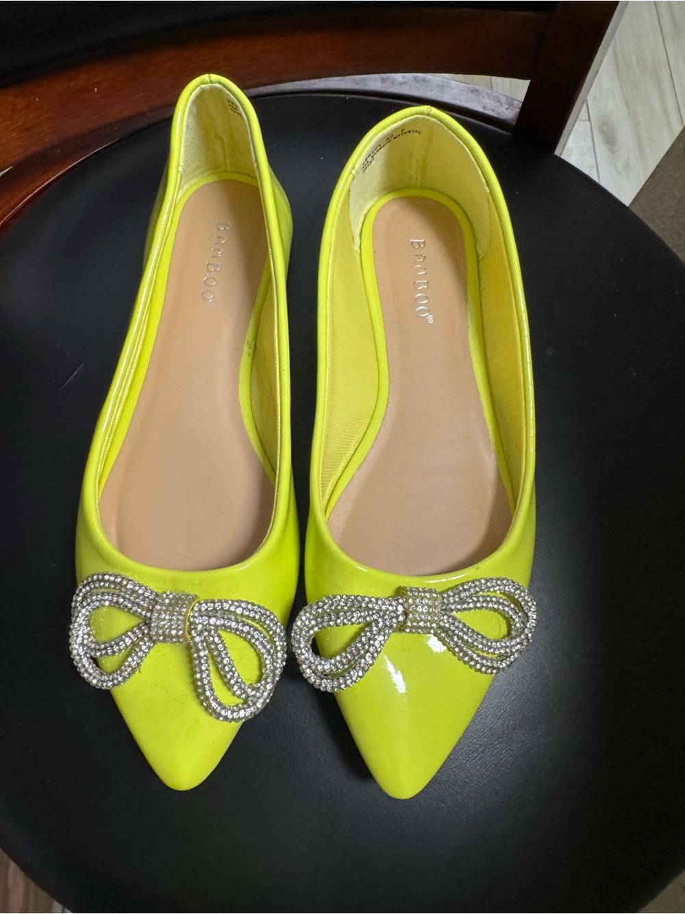 Bamboo Neon Yellow Pointed Toe Ballet Flats with Crystal Bow size 7